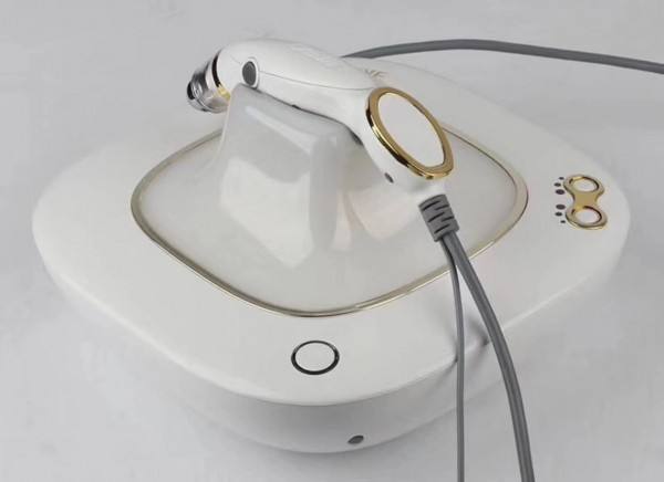 眼部祛皱的神器——黄金眼美容仪器